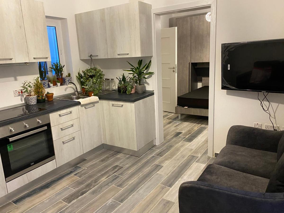One Beautiful Bedroom Flat In Pieta Exterior photo