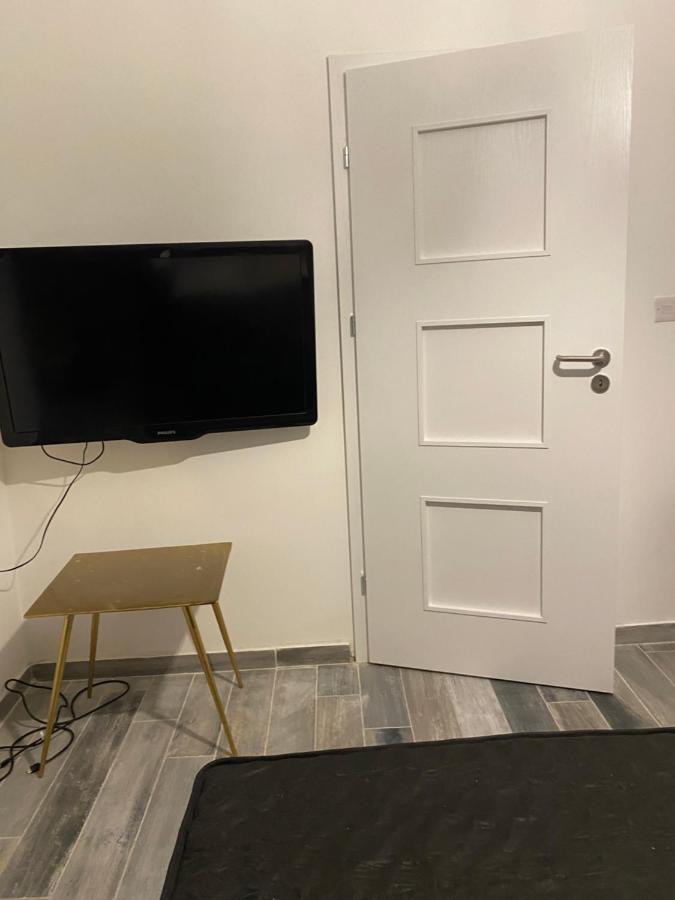 One Beautiful Bedroom Flat In Pieta Exterior photo